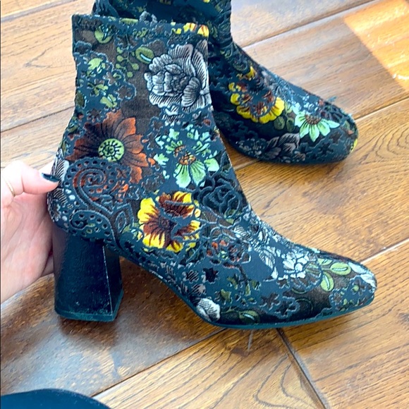 Hispanitas bootie - Picture 1 of 5